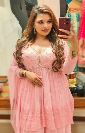 call girl in Mahipalpur